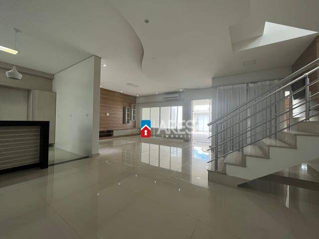 Casa à venda com 4 quartos, 301m² - Foto 12
