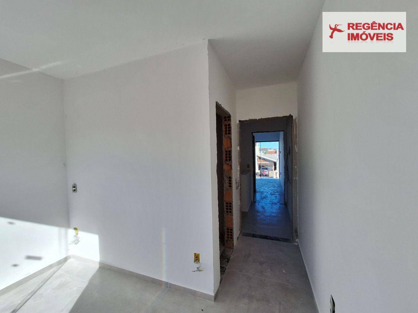 Casa à venda com 2 quartos, 80m² - Foto 13