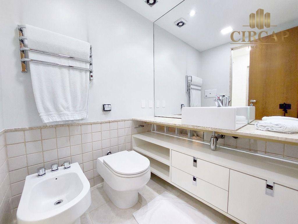 Casa para alugar com 3 quartos, 264m² - Foto 6