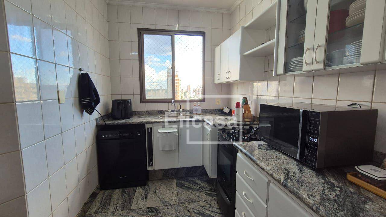 Cobertura à venda com 3 quartos, 260m² - Foto 19