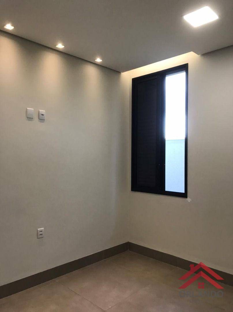 Casa à venda com 4 quartos, 215m² - Foto 7