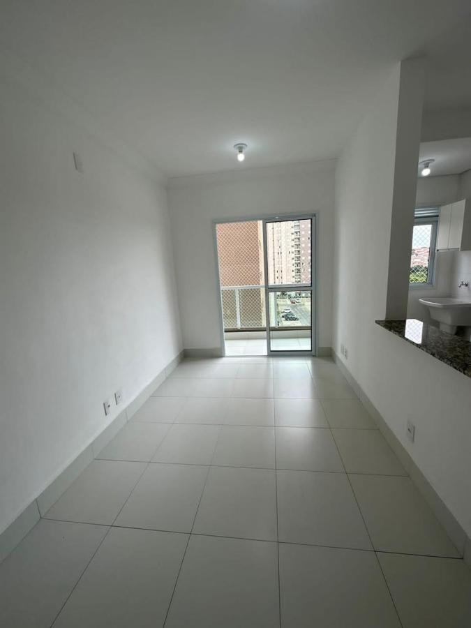 Apartamento para alugar com 3 quartos, 65m² - Foto 9