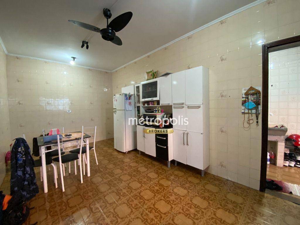 Sobrado à venda com 6 quartos, 270m² - Foto 58