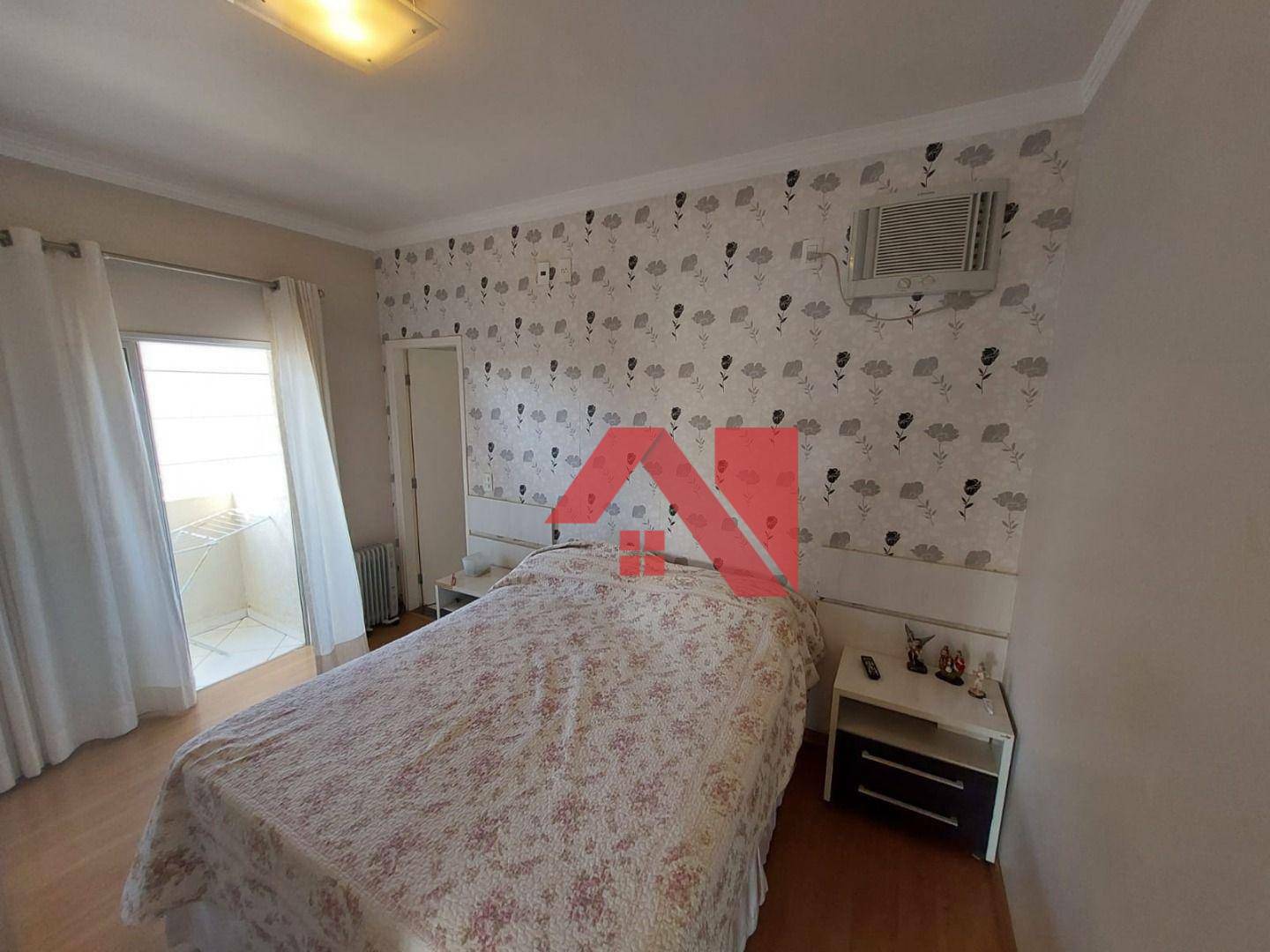 Apartamento à venda com 3 quartos, 116m² - Foto 9