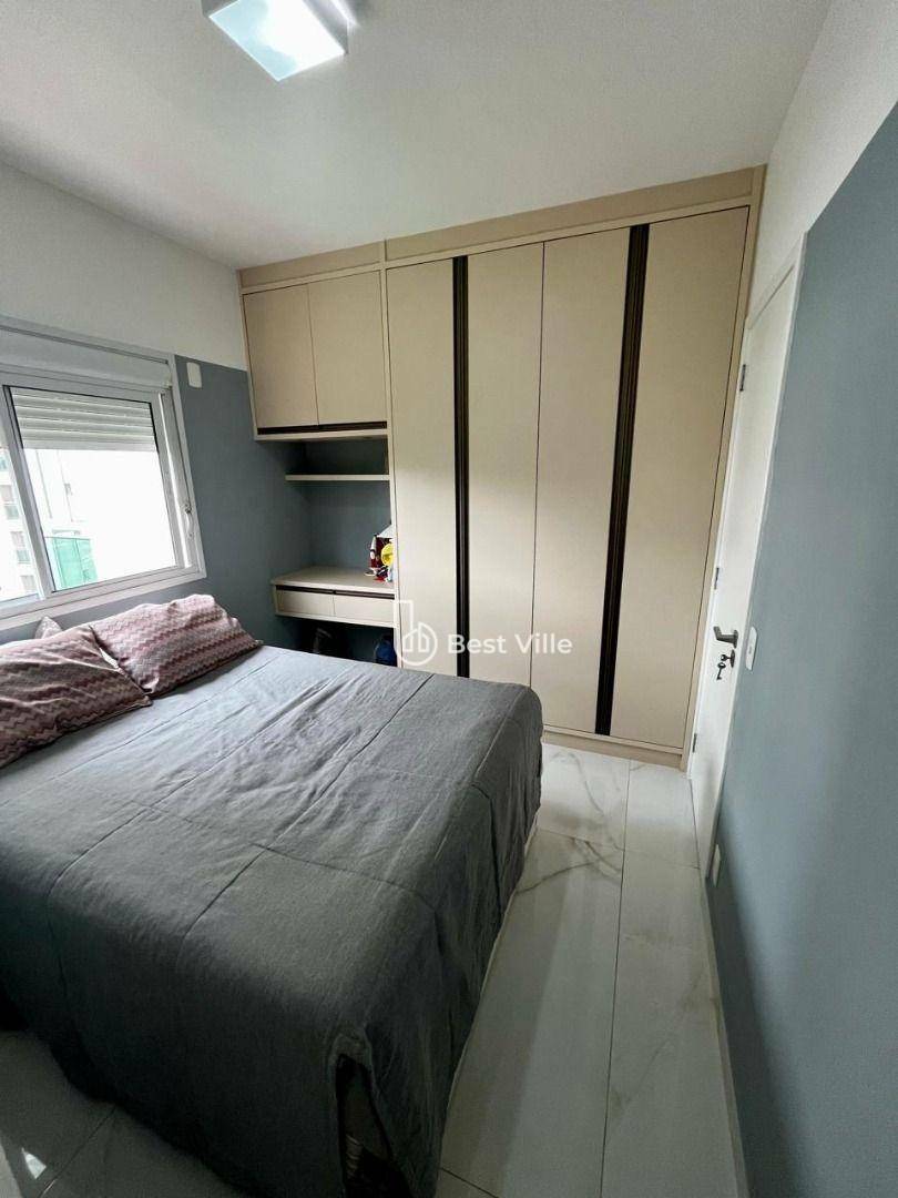Apartamento para alugar com 3 quartos, 132m² - Foto 21