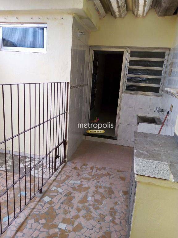 Sobrado à venda e aluguel com 2 quartos, 240m² - Foto 14