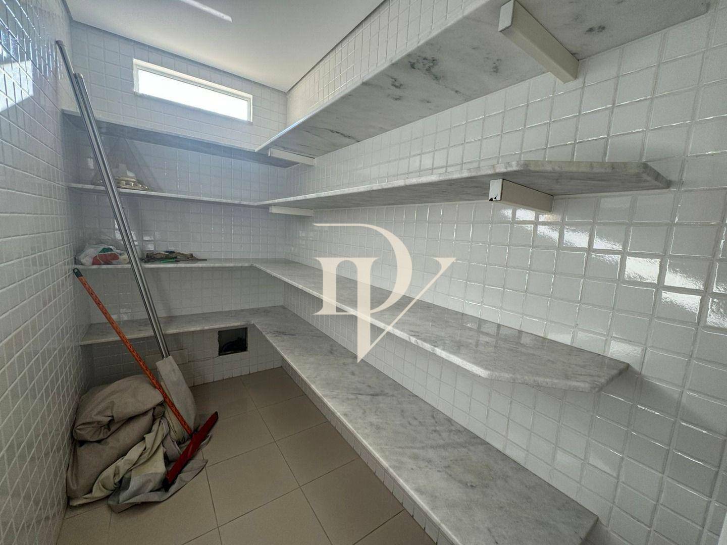 Sobrado à venda com 5 quartos, 555m² - Foto 30