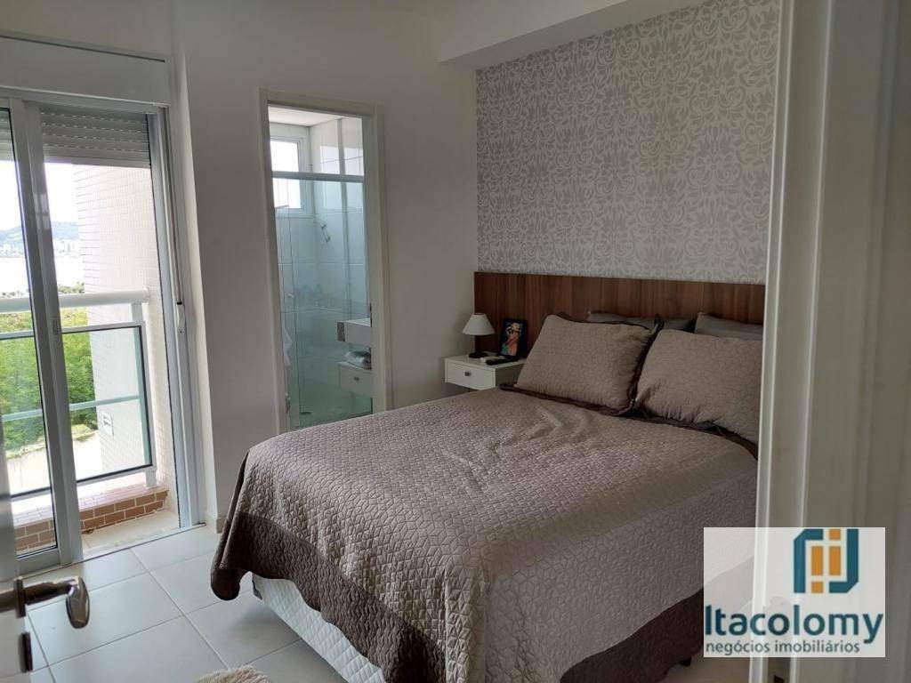 Apartamento à venda com 2 quartos, 80m² - Foto 7