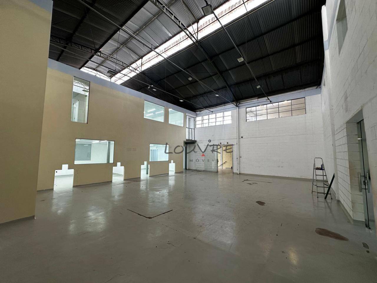 Depósito-Galpão-Armazém à venda e aluguel, 761m² - Foto 1