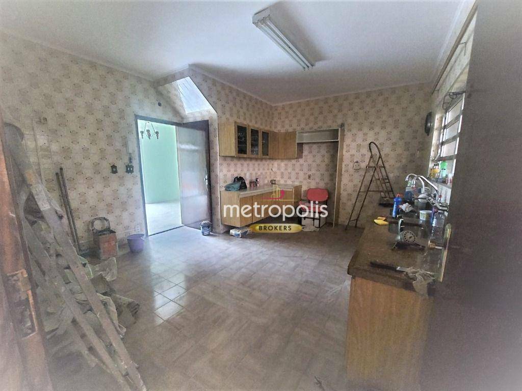 Sobrado à venda com 4 quartos, 236m² - Foto 11