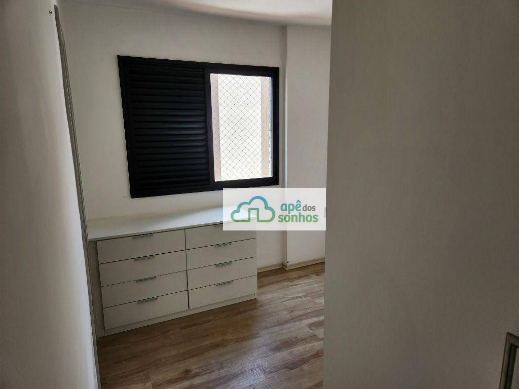 Apartamento à venda com 2 quartos, 70m² - Foto 31