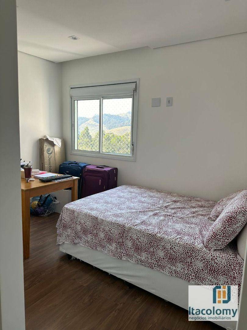 Apartamento à venda com 3 quartos, 158m² - Foto 17