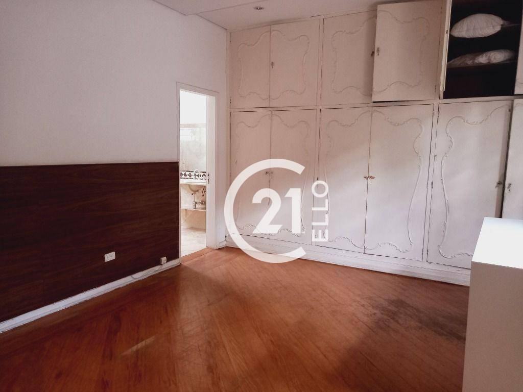 Casa à venda com 3 quartos, 290m² - Foto 14