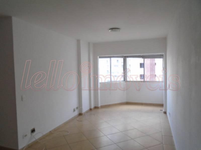 Apartamento para alugar com 3 quartos, 103m² - Foto 2