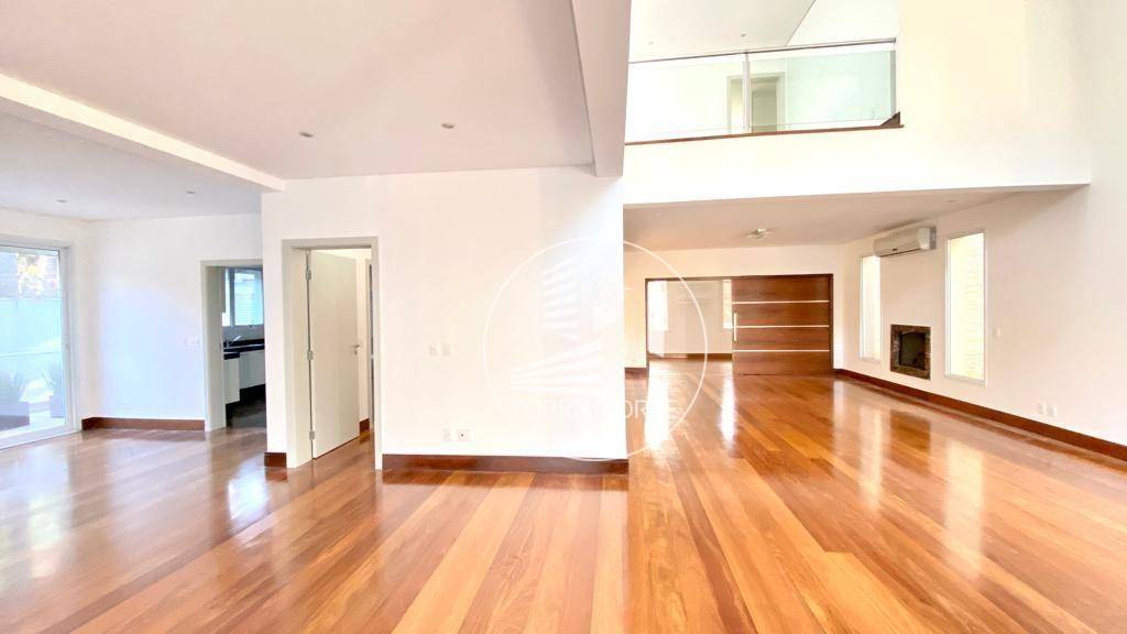 Sobrado à venda com 4 quartos, 640m² - Foto 27