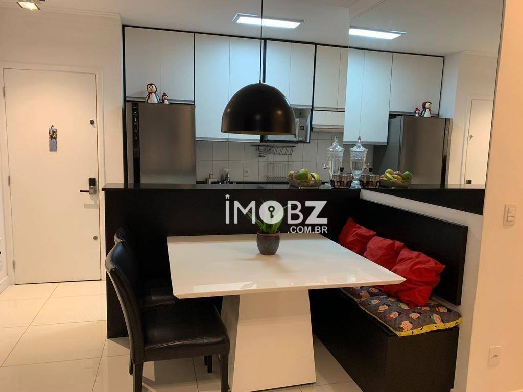 Apartamento à venda com 3 quartos, 89m² - Foto 4