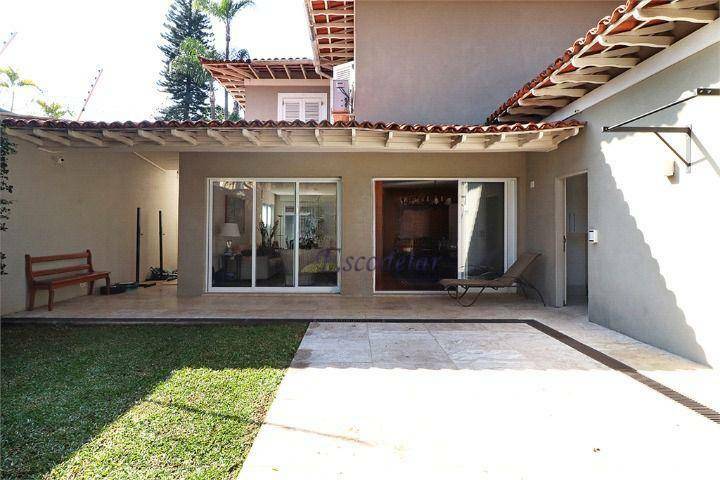 Casa à venda com 3 quartos, 351m² - Foto 14