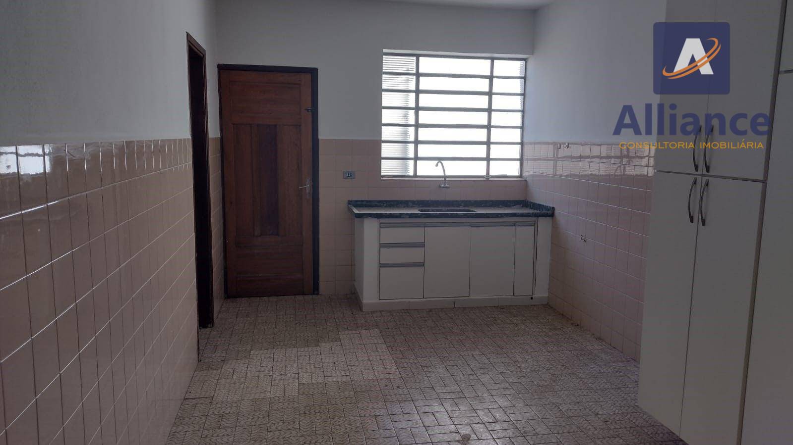 Casa à venda com 3 quartos, 120m² - Foto 10