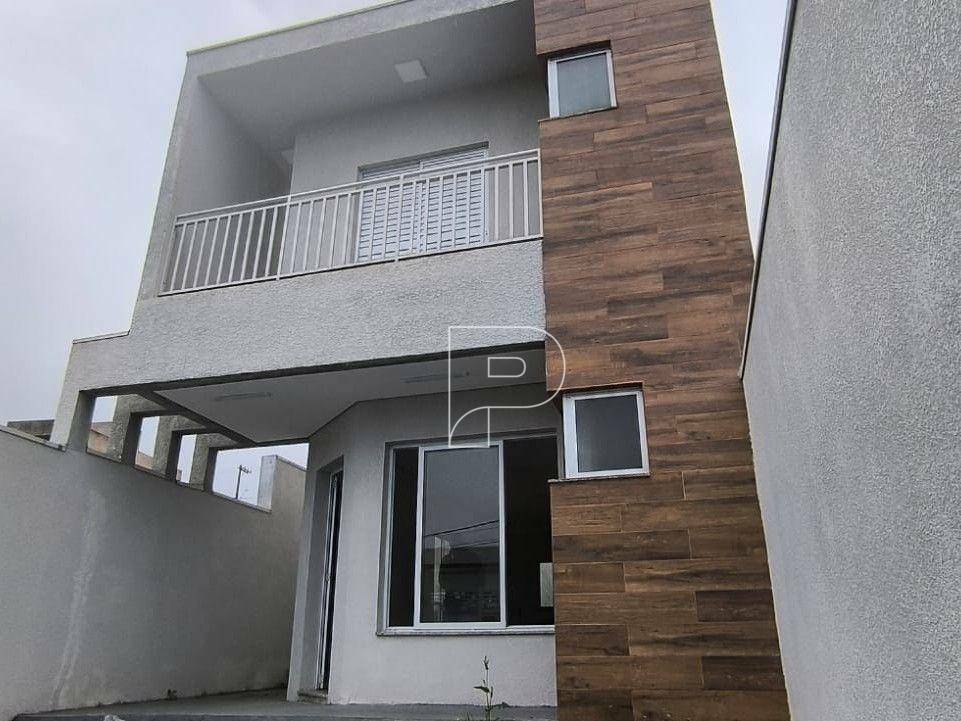 Casa à venda com 3 quartos, 100m² - Foto 2