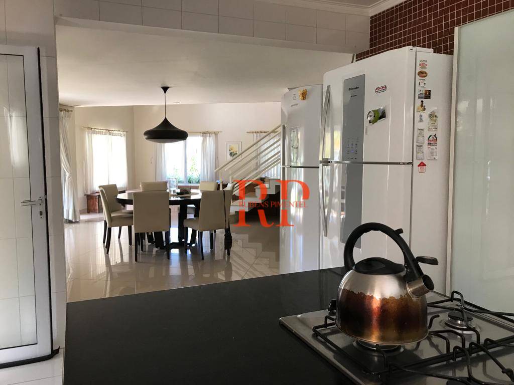 Casa à venda com 4 quartos, 396m² - Foto 3