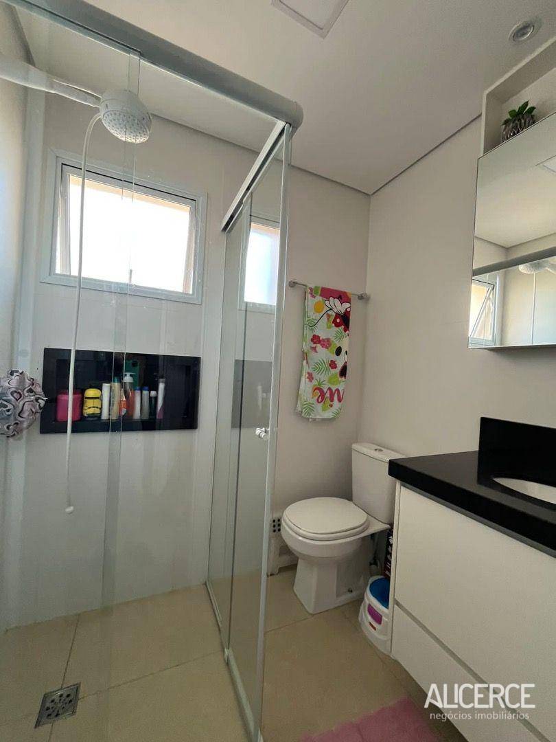 Apartamento à venda com 3 quartos, 119m² - Foto 17