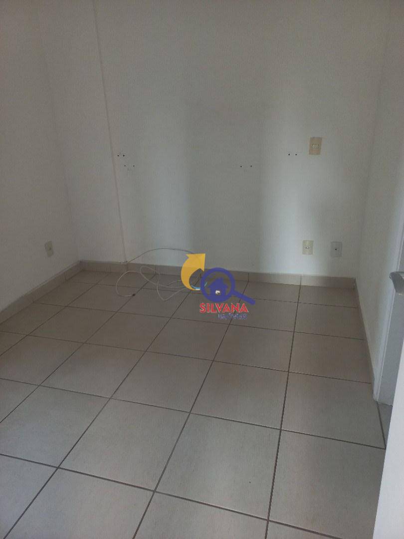 Apartamento para alugar com 3 quartos, 85m² - Foto 13