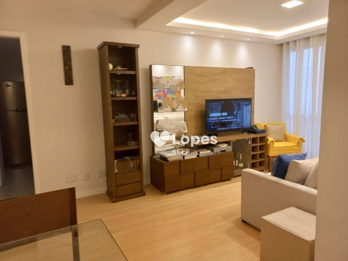 Apartamento à venda com 2 quartos, 75m² - Foto 3