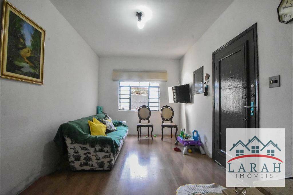 Casa à venda com 2 quartos, 80m² - Foto 1