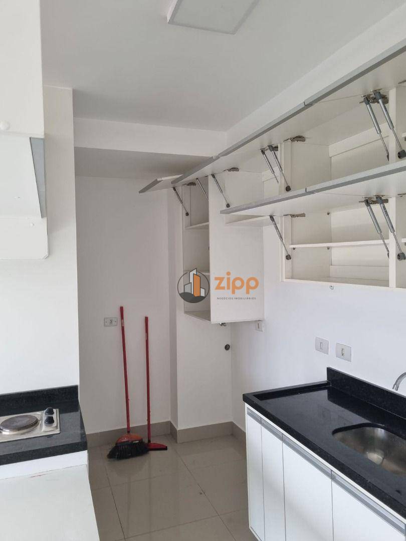 Apartamento para alugar com 1 quarto, 42m² - Foto 5