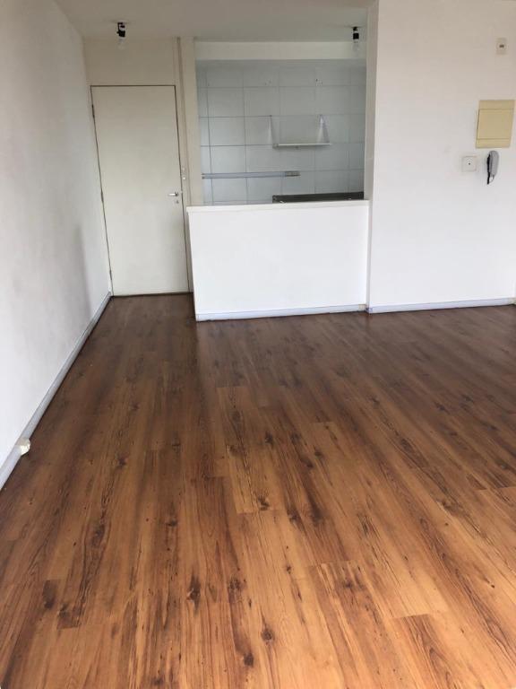 Apartamento para alugar com 3 quartos, 70m² - Foto 6