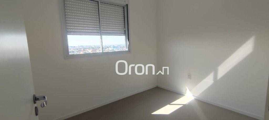 Apartamento à venda com 2 quartos, 78m² - Foto 4