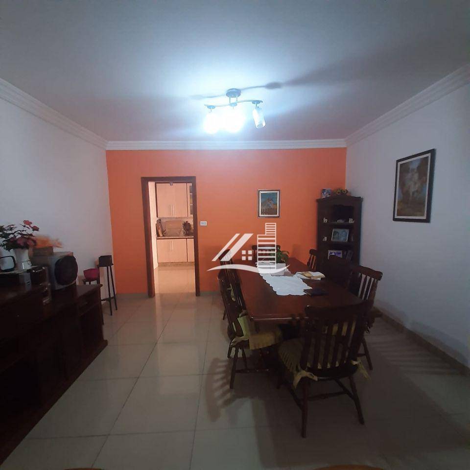 Sobrado à venda com 3 quartos, 271m² - Foto 24