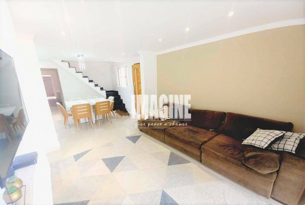 Sobrado à venda com 3 quartos, 150m² - Foto 1