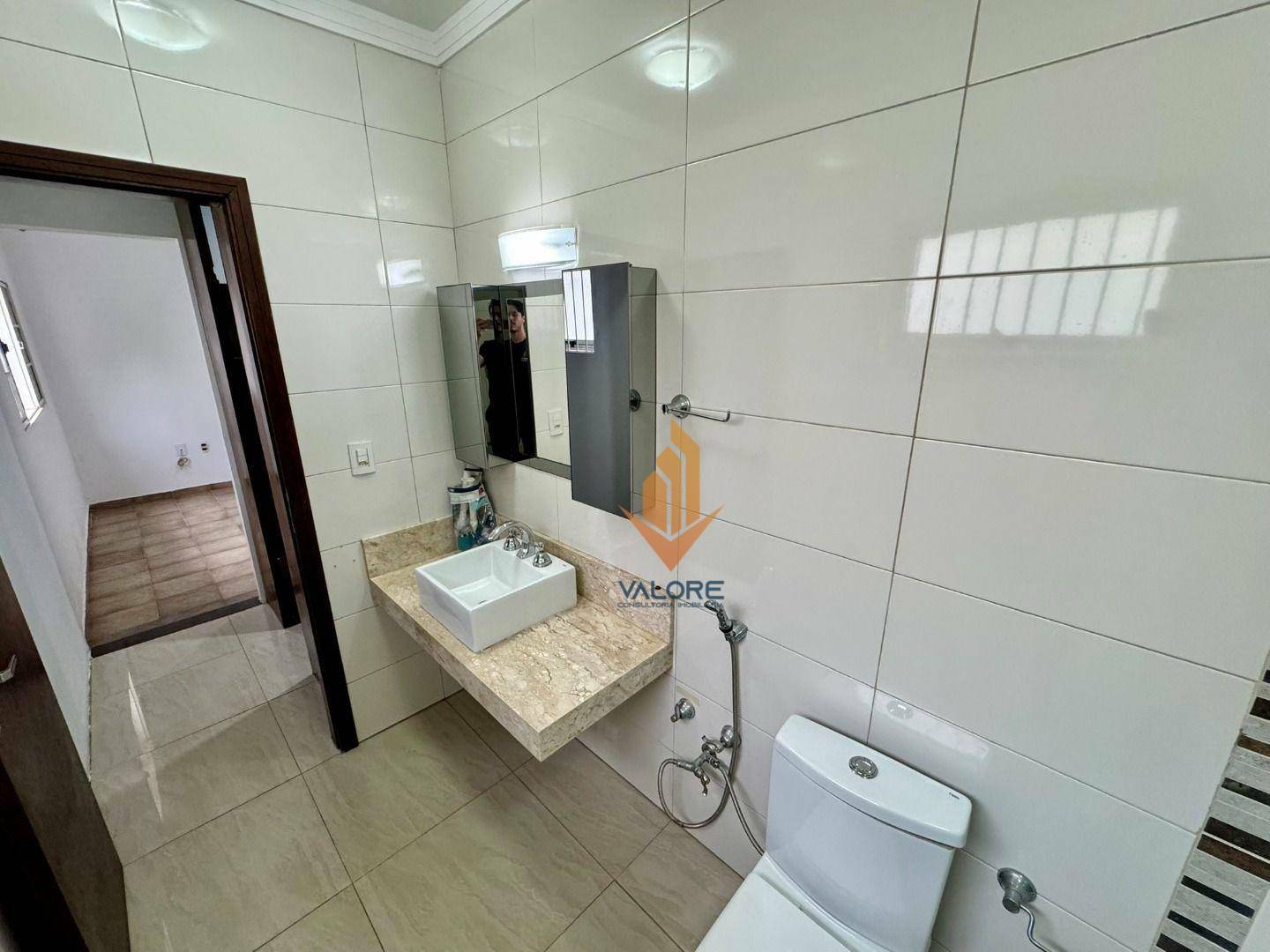 Casa à venda com 4 quartos, 300m² - Foto 39