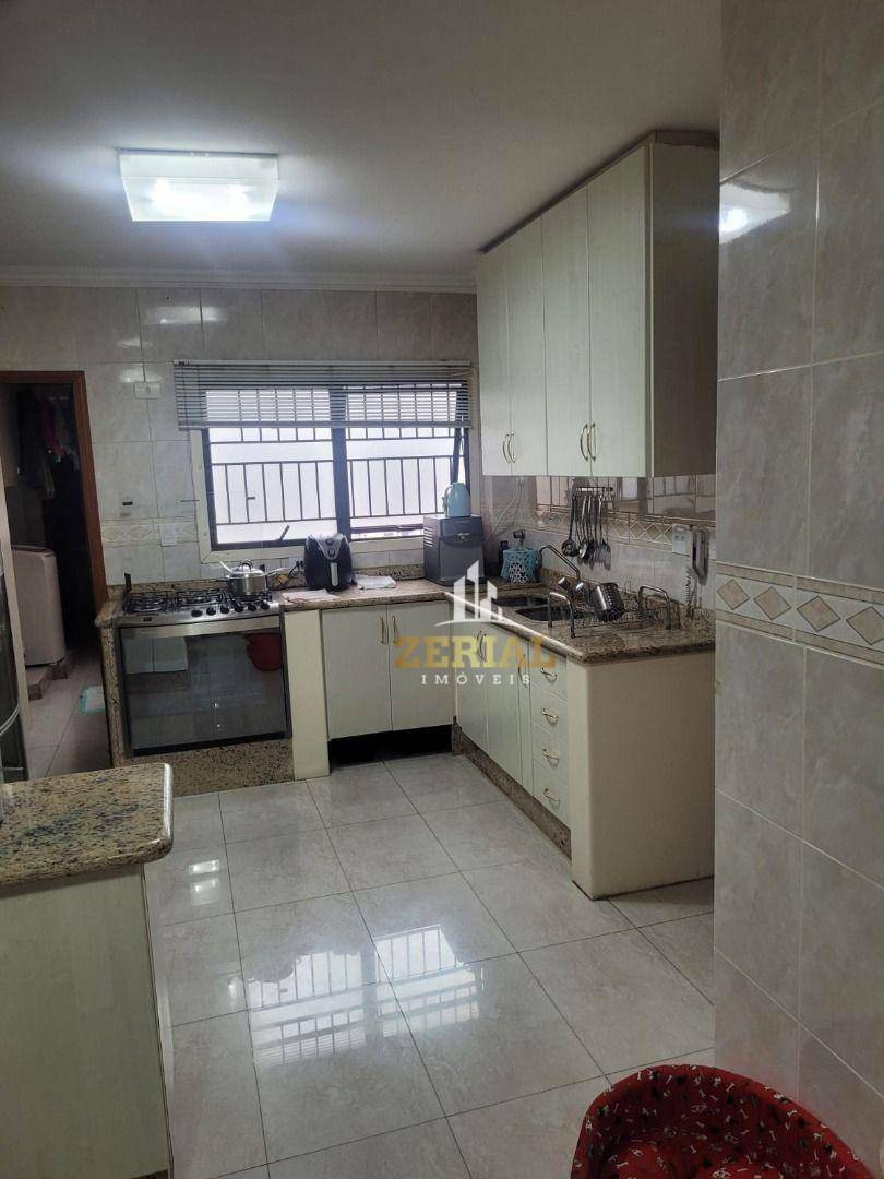 Apartamento à venda com 4 quartos, 210m² - Foto 6