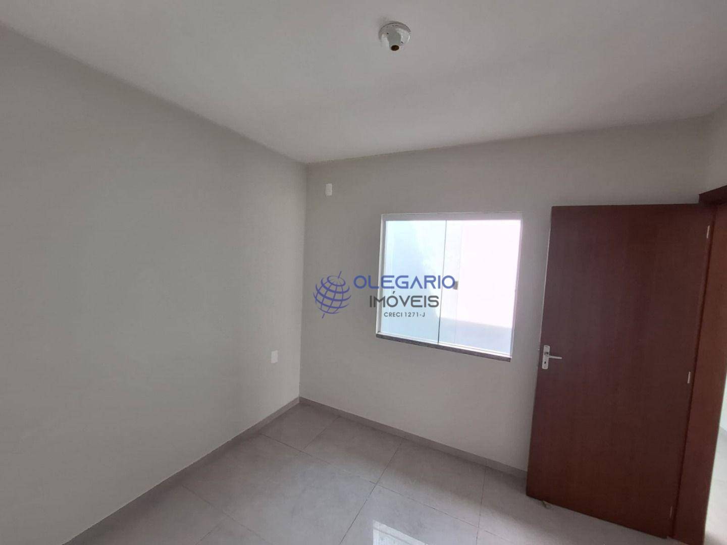 Casa à venda com 2 quartos, 58m² - Foto 9