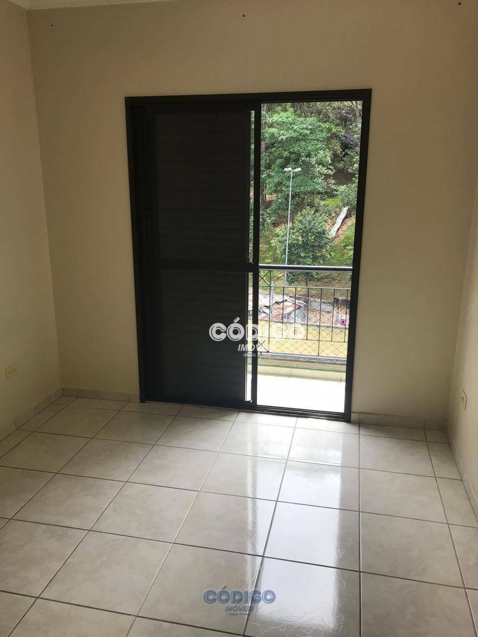 Apartamento à venda com 2 quartos, 72m² - Foto 12