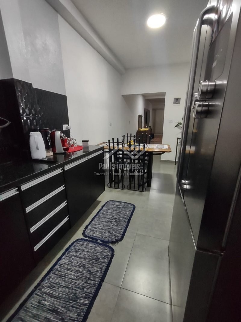 Casa de Condomínio à venda com 3 quartos, 130m² - Foto 1