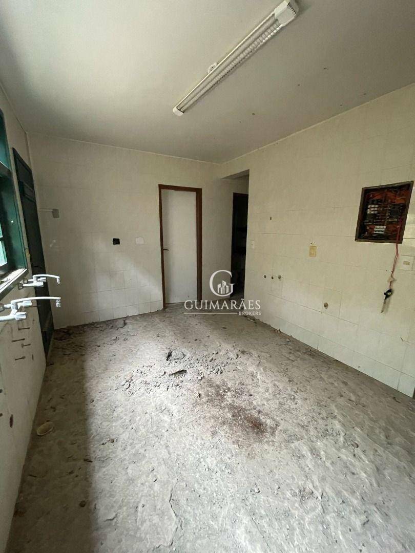 Casa de Condomínio à venda com 4 quartos, 800m² - Foto 12