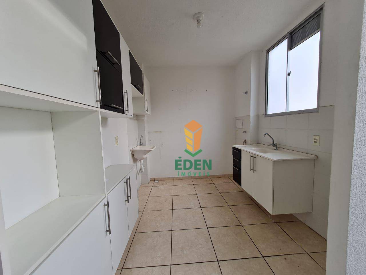 Apartamento à venda com 2 quartos, 47m² - Foto 1