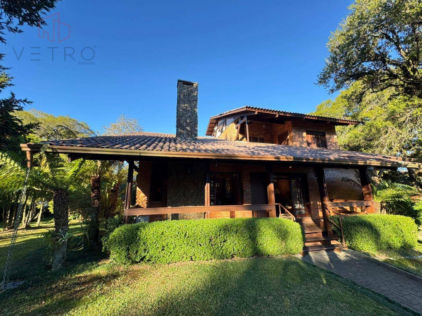 Casa de Condomínio à venda com 5 quartos, 315m² - Foto 1
