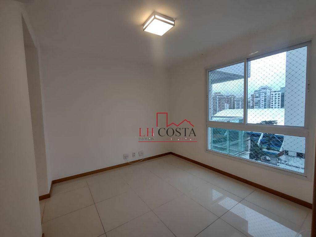 Apartamento à venda com 2 quartos, 90m² - Foto 16