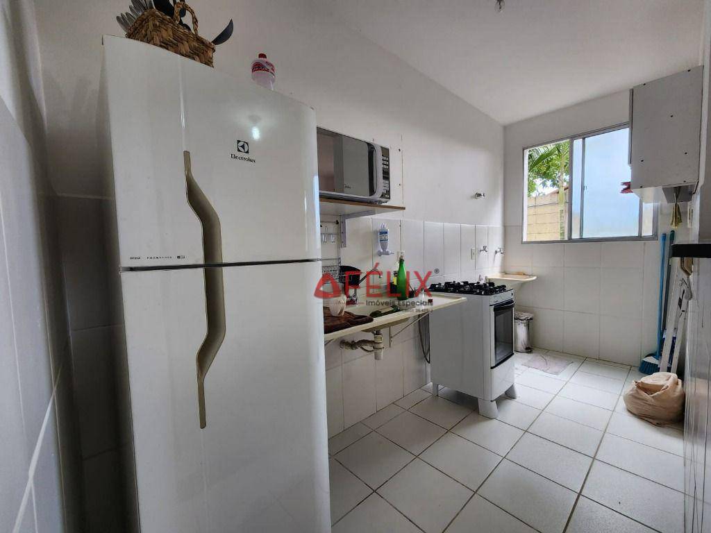 Apartamento à venda com 2 quartos, 48m² - Foto 4