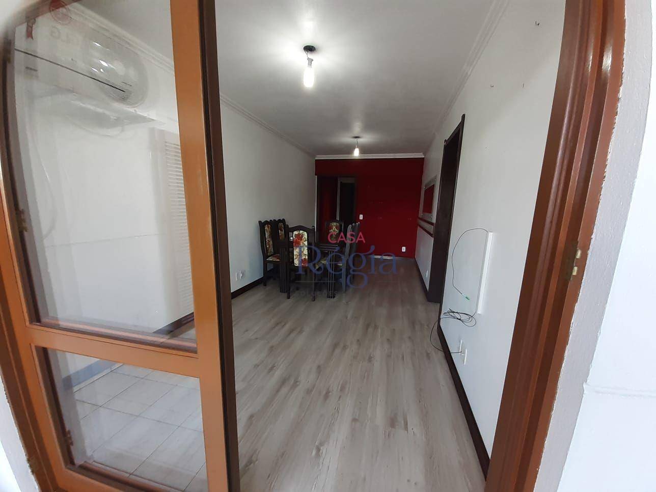 Apartamento à venda com 2 quartos, 76m² - Foto 2