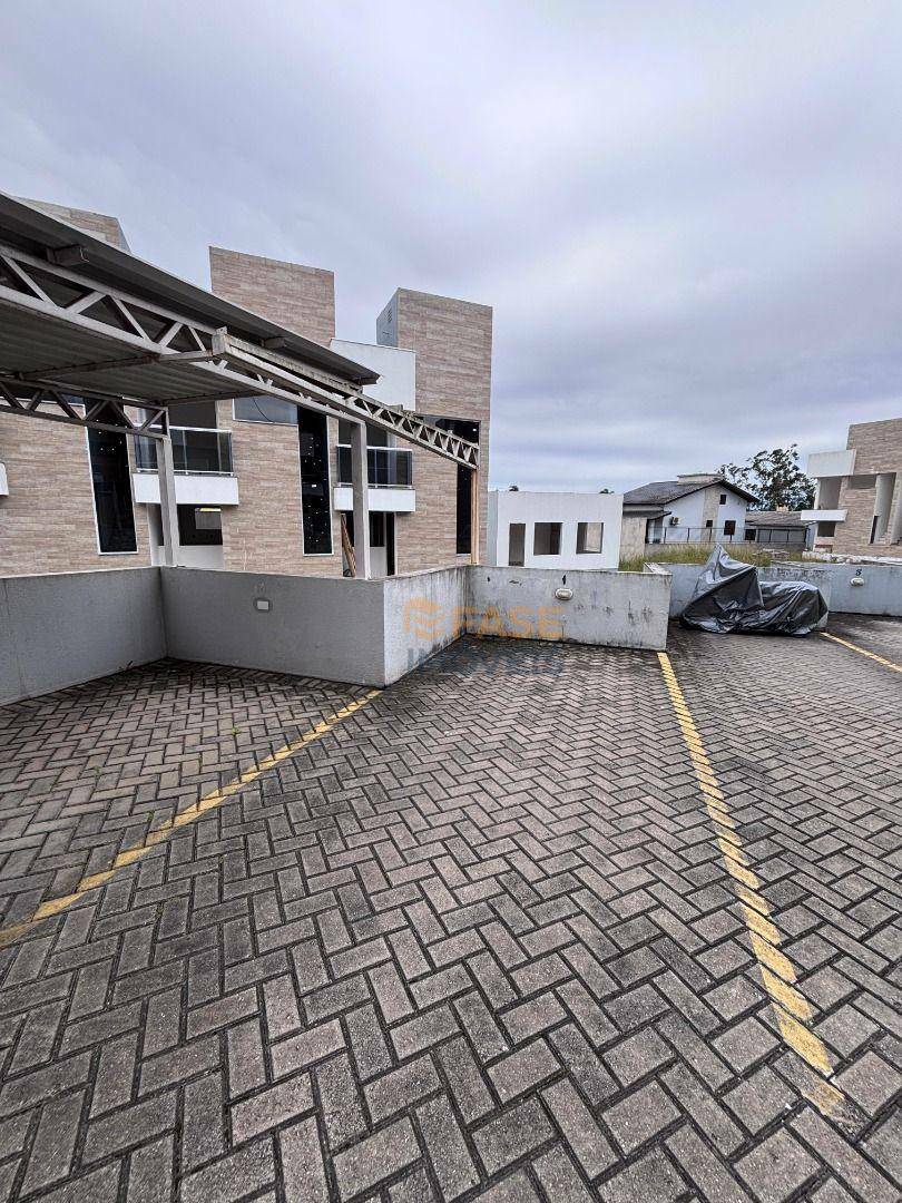 Casa à venda com 2 quartos, 1m² - Foto 17