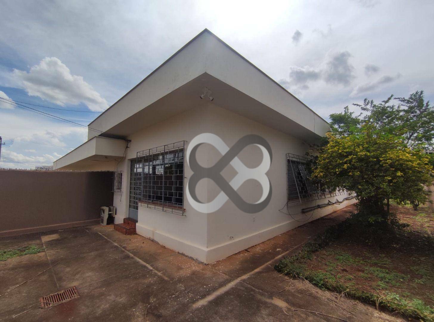 Casa para alugar com 8 quartos, 300m² - Foto 9