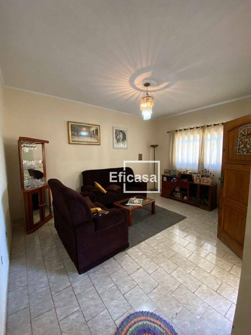 Casa à venda com 3 quartos, 200m² - Foto 23