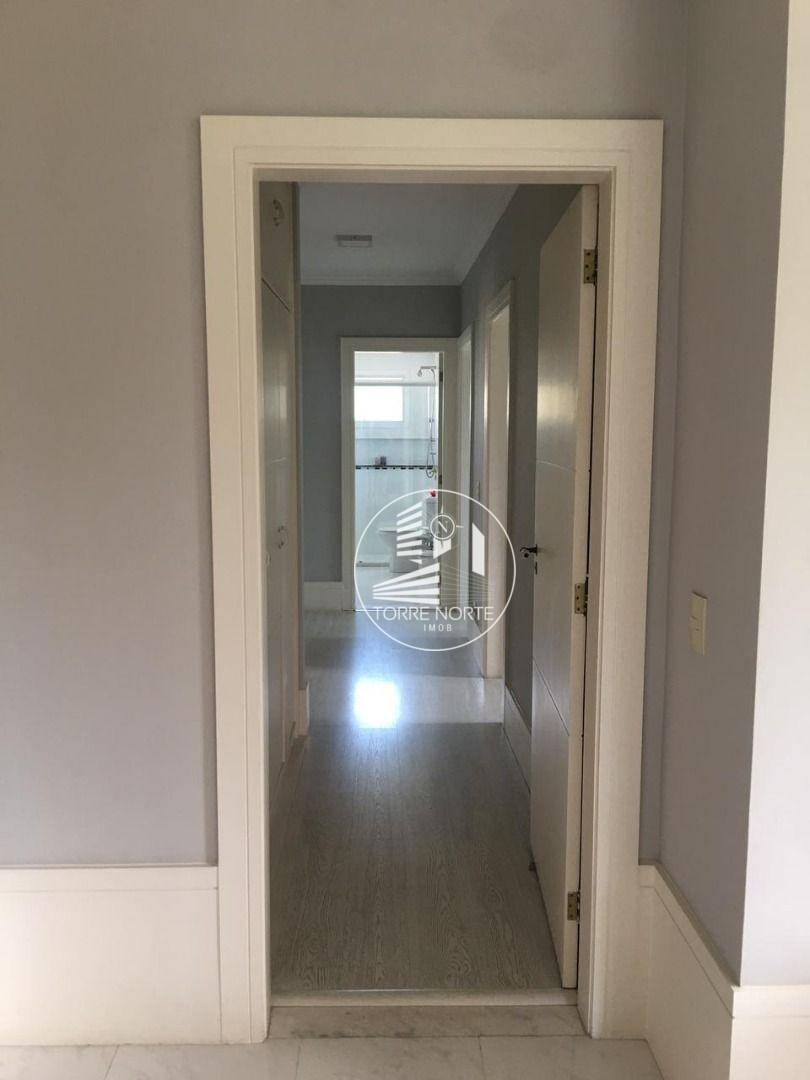 Apartamento à venda com 4 quartos, 200m² - Foto 24