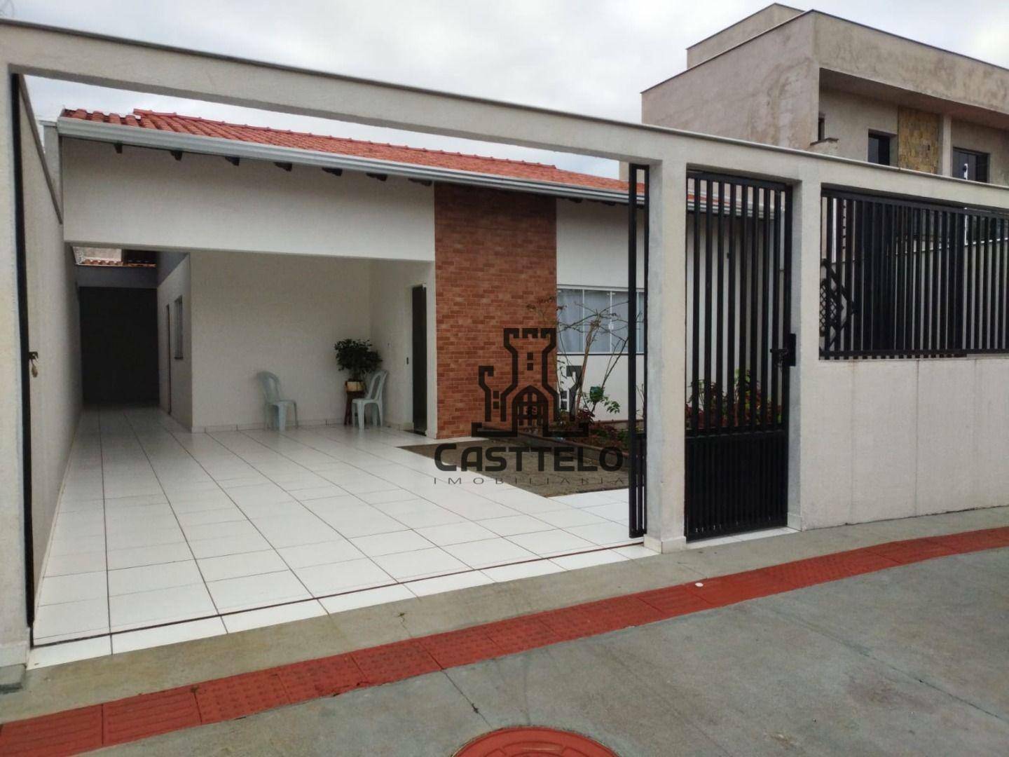 Casa à venda com 3 quartos, 120m² - Foto 1