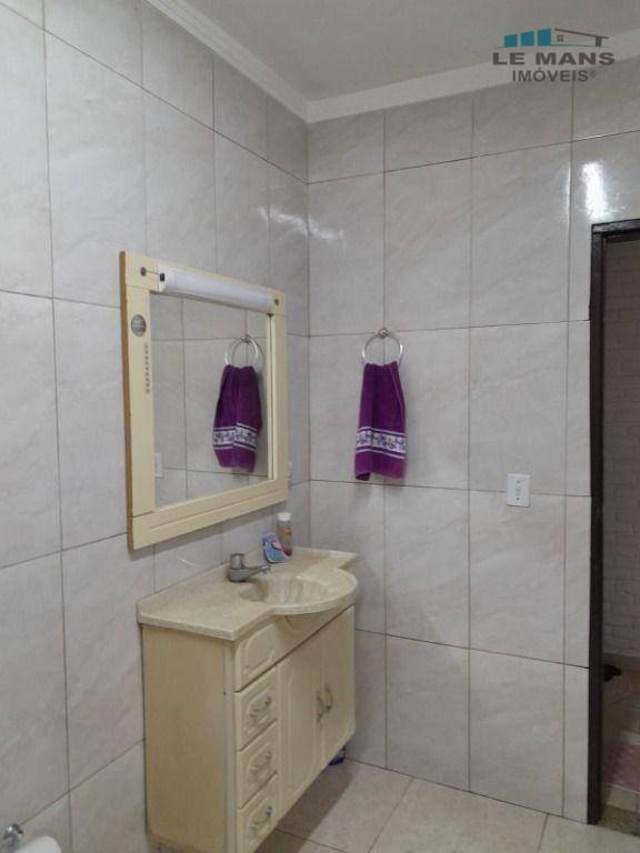 Chácara à venda com 3 quartos, 150m² - Foto 17